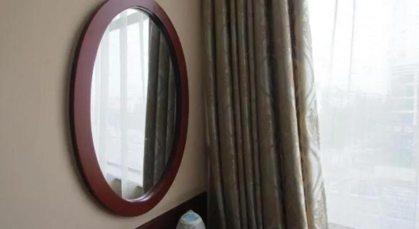 GreenTree Inn Shanghai Hongqiao Airport Huqingping Highway Shell Hotel