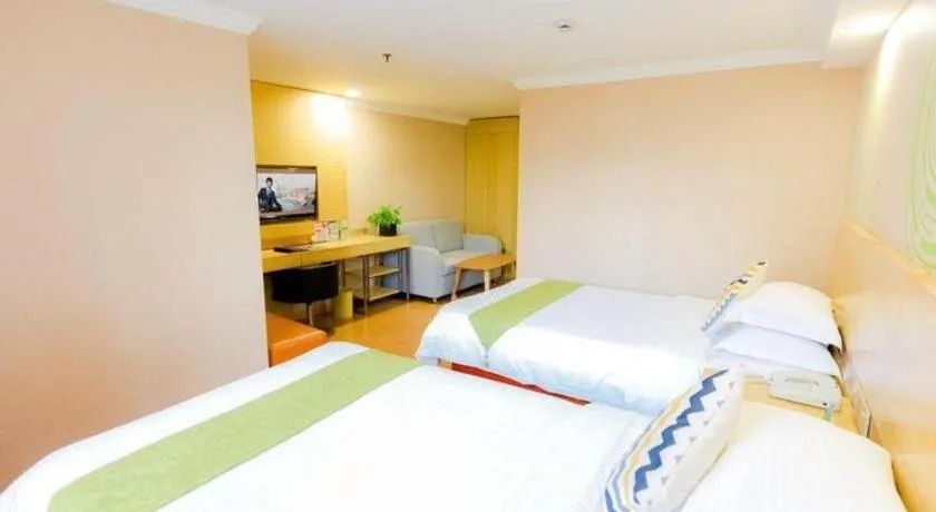 Bed in GreenTree Inn Shanghai Guangxin Road Tongji Hospital Express Hotel