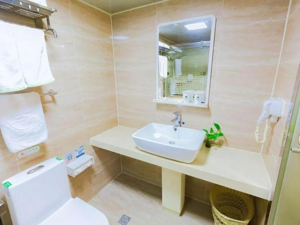 GreenTree Inn Shanghai Guangxin Road Tongji Hospital Express Hotel