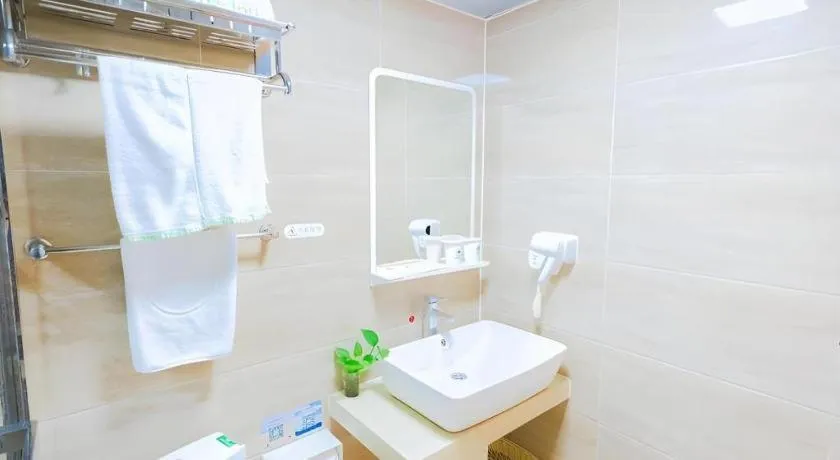 GreenTree Inn Shanghai Guangxin Road Tongji Hospital Express Hotel