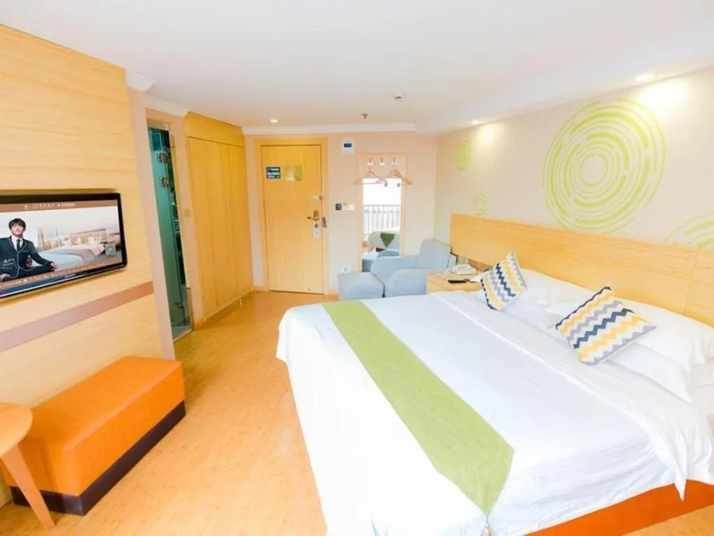 Bed in GreenTree Inn Shanghai Guangxin Road Tongji Hospital Express Hotel