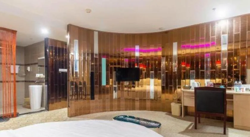 GreenTree Inn Wuhu Fangte Second Phase Nanxiang Wanshang Express Hotel