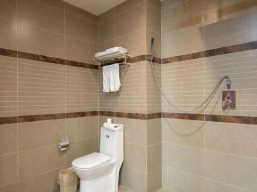 GreenTree Inn Wuhu Fangte Second Phase Nanxiang Wanshang Express Hotel