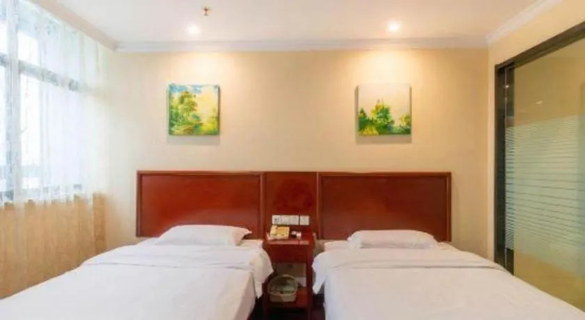 Bed in GreenTree Inn Wuhu Fangte Second Phase Nanxiang Wanshang Express Hotel