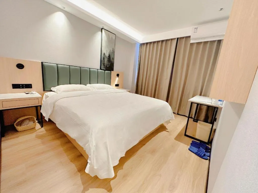 Bed in GreenTree Inn Langfang GuanGYAng District GuanGYAng Road City Government Express Hotel