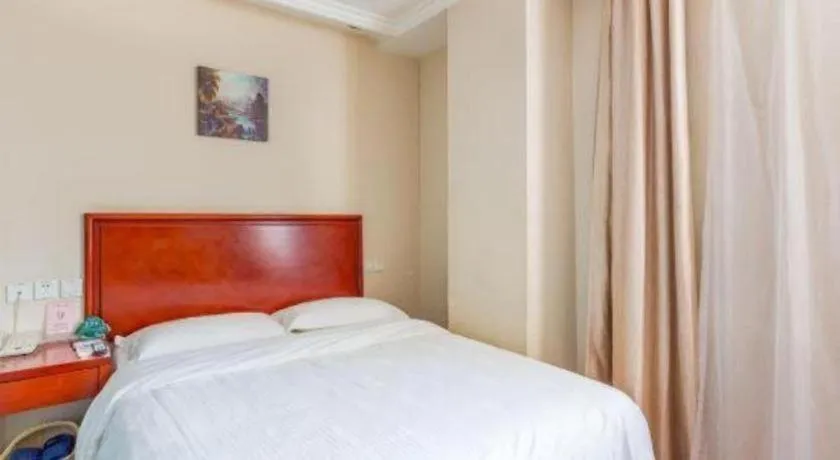 Bed in GreenTree Inn Langfang GuanGYAng District GuanGYAng Road City Government Express Hotel
