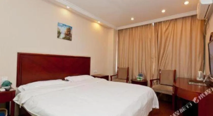 Bed in GreenTree Inn Langfang GuanGYAng District GuanGYAng Road City Government Express Hotel