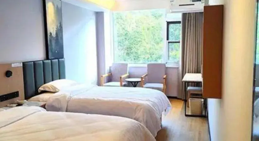 Bed in GreenTree Inn Langfang GuanGYAng District GuanGYAng Road City Government Express Hotel Bed in GreenTree Inn Langfang GuanGYAng District GuanGYAng Road City Government Express Hotel