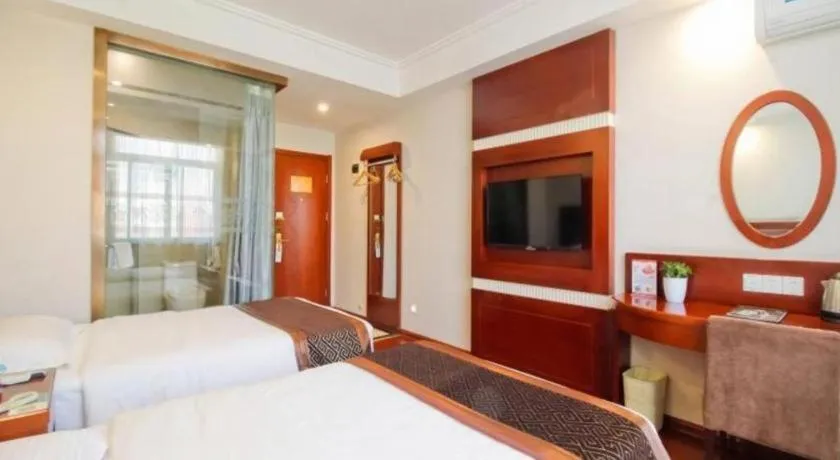 Bed in GreenTree Inn HeFei LongChuan Road South Hefei Railway Station Business Hotel