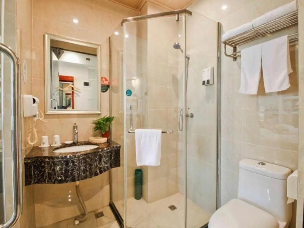 GreenTree Inn HeFei LongChuan Road South Hefei Railway Station Business Hotel