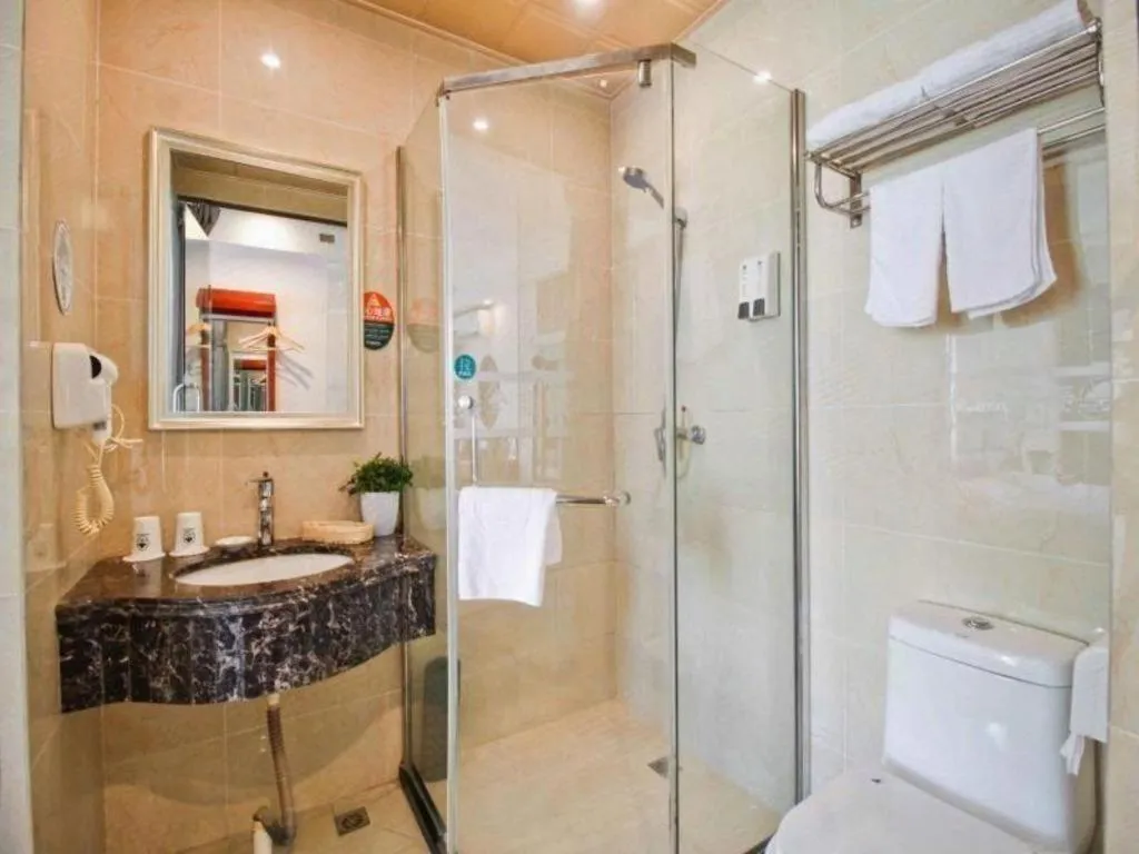 GreenTree Inn HeFei LongChuan Road South Hefei Railway Station Business Hotel