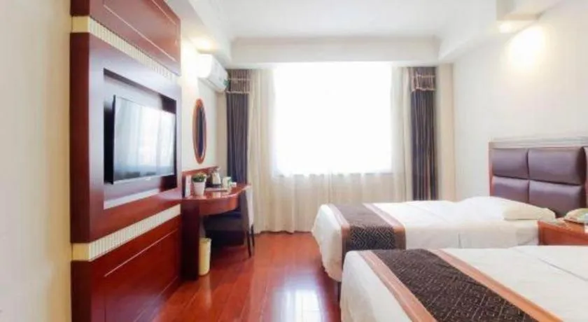 Bed in GreenTree Inn HeFei LongChuan Road South Hefei Railway Station Business Hotel