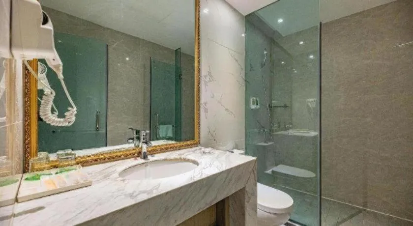 Vienna International Hotel Lhasa Potala Palace