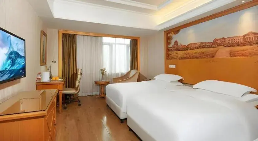 Bed in Vienna International Hotel Lhasa Potala Palace Bed in Vienna International Hotel Lhasa Potala Palace