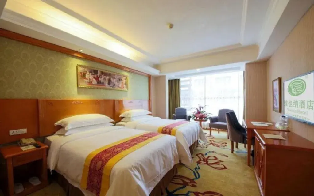 Bed in Vienna International Hotel Lhasa Potala Palace Bed in Vienna International Hotel Lhasa Potala Palace