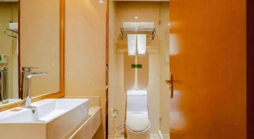 Vienna International Hotel Lhasa Potala Palace