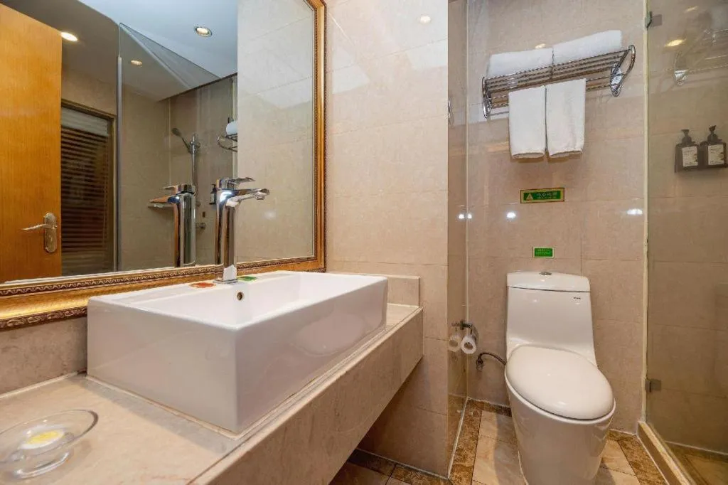 Vienna International Hotel Lhasa Potala Palace