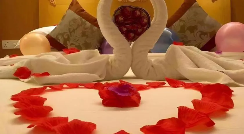 Bed in Vienna International Hotel Lhasa Potala Palace