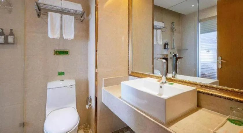 Vienna International Hotel Lhasa Potala Palace