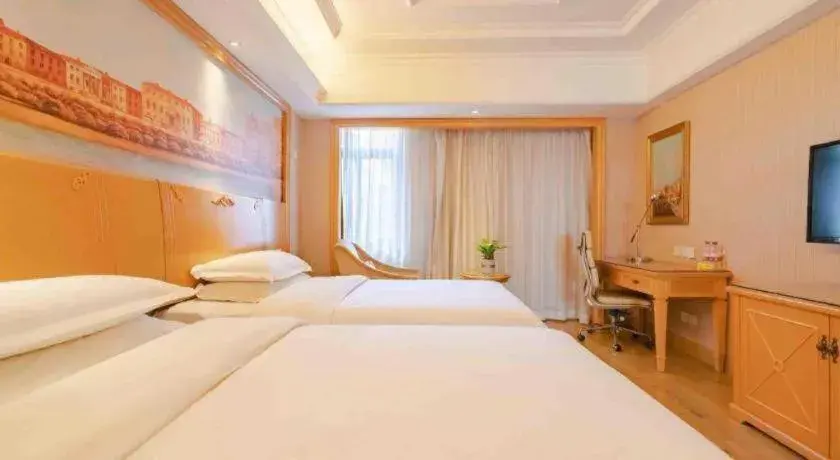 Bed in Vienna International Hotel Lhasa Potala Palace Bed in Vienna International Hotel Lhasa Potala Palace