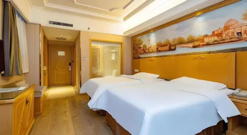 Bed in Vienna International Hotel Lhasa Potala Palace Bed in Vienna International Hotel Lhasa Potala Palace