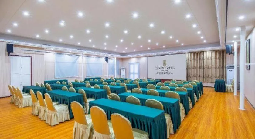 Vienna Hotel Qingdao Jiaozhou Branch