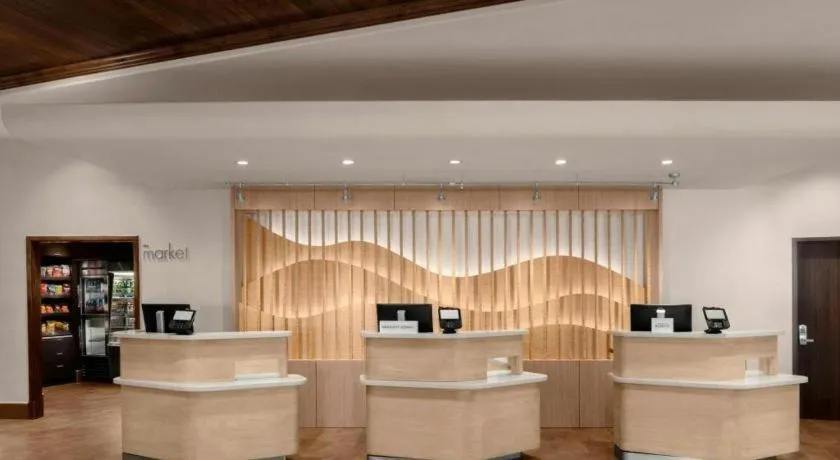 Courtyard by Marriott Anaheim Theme Park Entrance