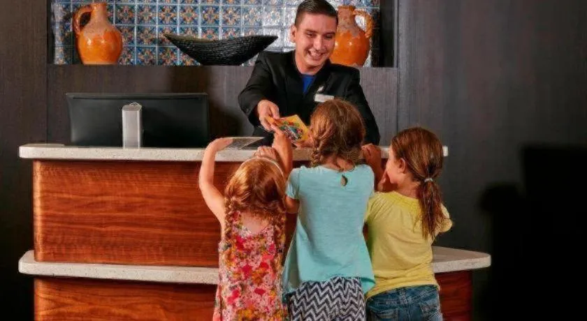 Courtyard by Marriott Anaheim Theme Park Entrance