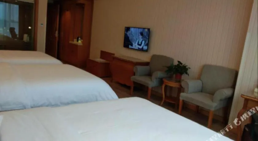 Bed in Vienna Jiangsu Wuxi Railway Station -Domestic Guest