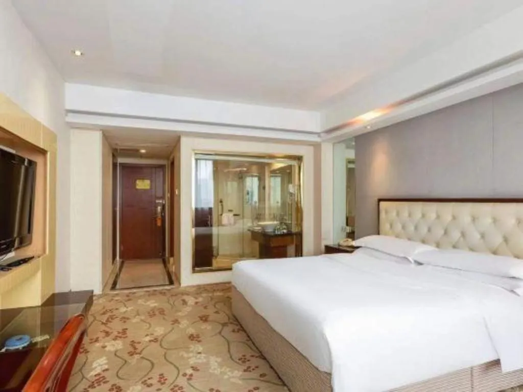 Bed in Vienna Jiangsu Wuxi Railway Station -Domestic Guest