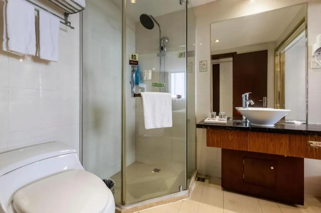 Vienna Jiangsu Wuxi Railway Station -Domestic Guest