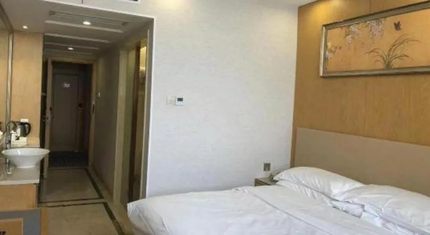 Bed in Vienna Jiangsu Wuxi Railway Station -Domestic Guest