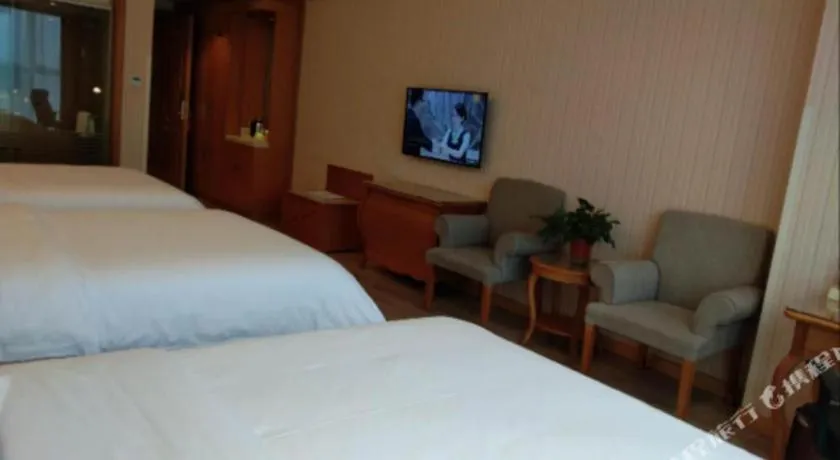 Bed in Vienna Jiangsu Wuxi Railway Station -Domestic Guest