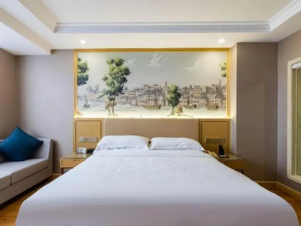 Bed in Vienna Jiangsu Wuxi Railway Station -Domestic Guest