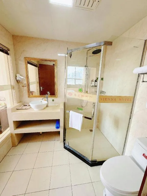 Vienna Jiangsu Wuxi Railway Station -Domestic Guest