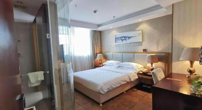 Bed in Jinjiang Metropolo Shanghai Minhang