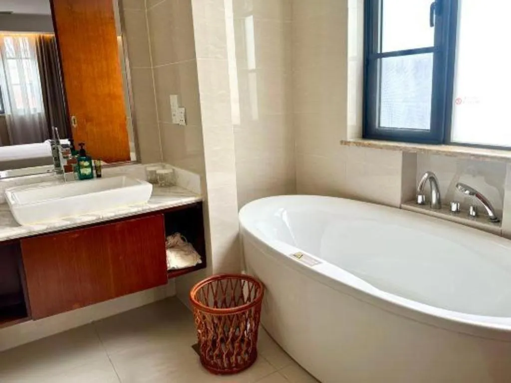 Jinjiang Metropolo Shanghai Minhang