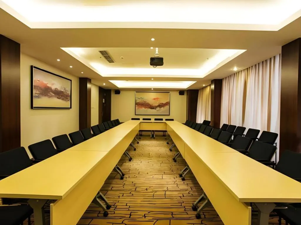 Jinjiang Metropolo Shanghai Minhang