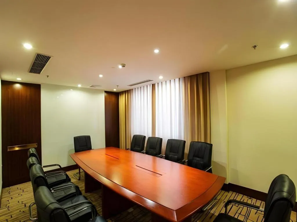 Jinjiang Metropolo Shanghai Minhang