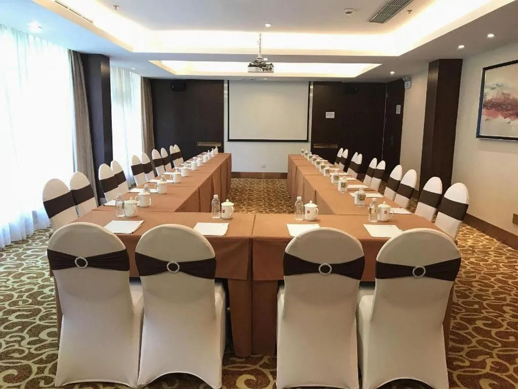 Jinjiang Metropolo Shanghai Minhang