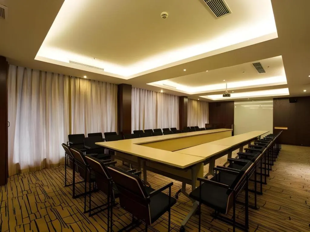 Jinjiang Metropolo Shanghai Minhang