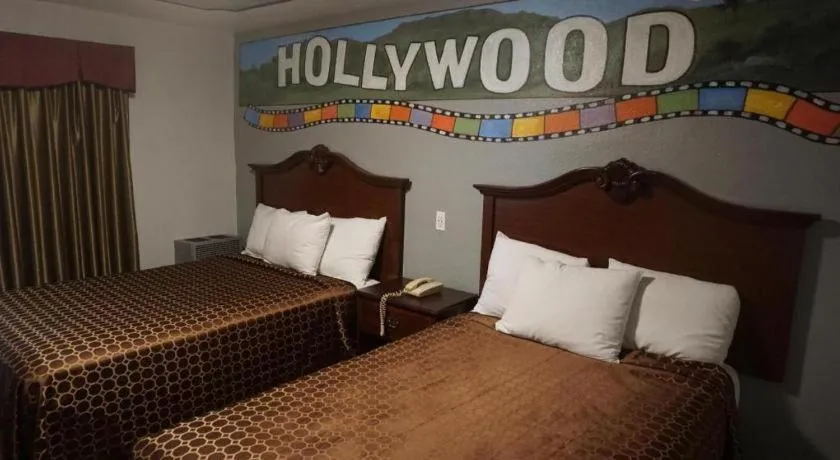 Bed in Las Palmas Hotel