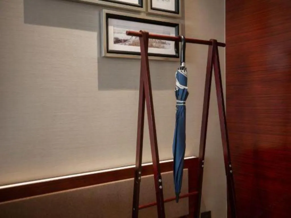 Echeng Hotel Wuhan Optics Valley Square Yangjiawan Metro Station