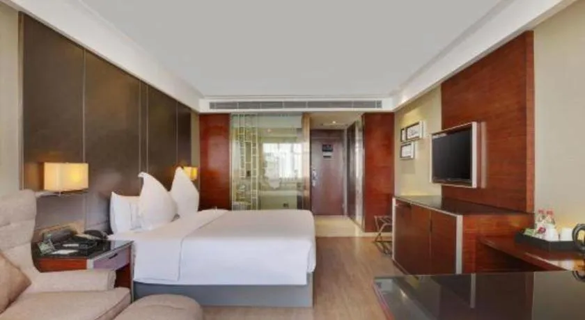 Bed in Echeng Hotel Wuhan Optics Valley Square Yangjiawan Metro Station