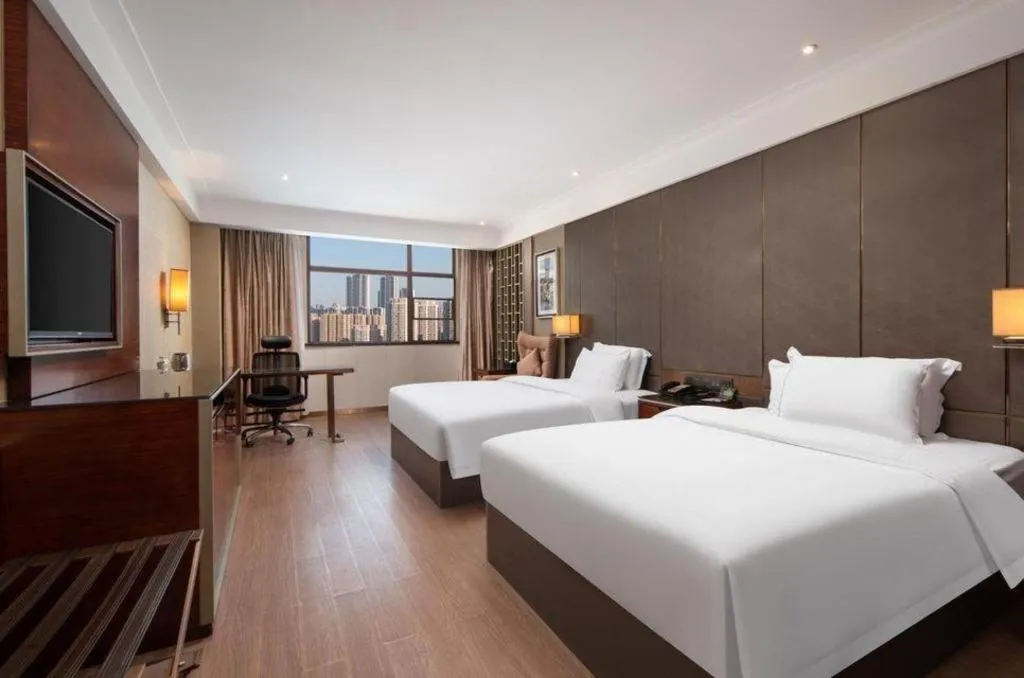 Bed in Echeng Hotel Wuhan Optics Valley Square Yangjiawan Metro Station