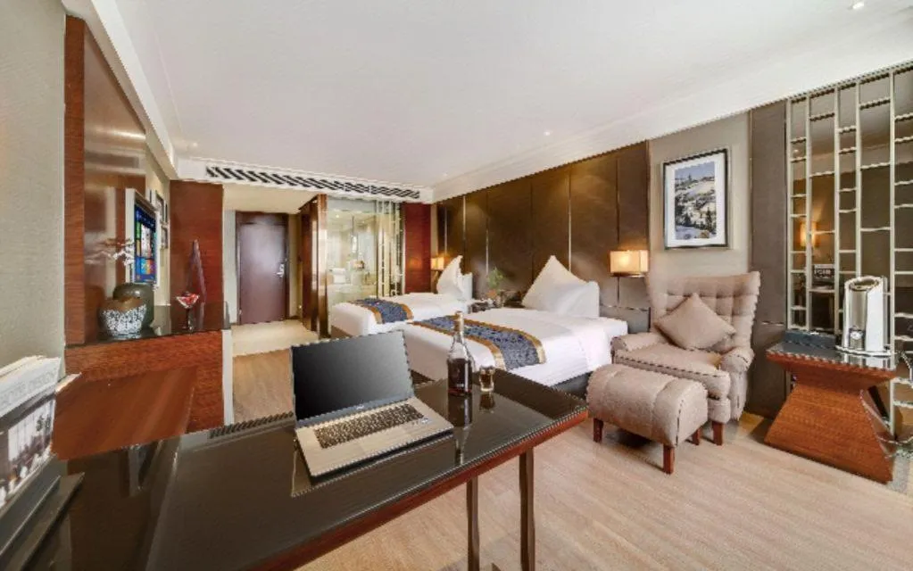 Echeng Hotel Wuhan Optics Valley Square Yangjiawan Metro Station