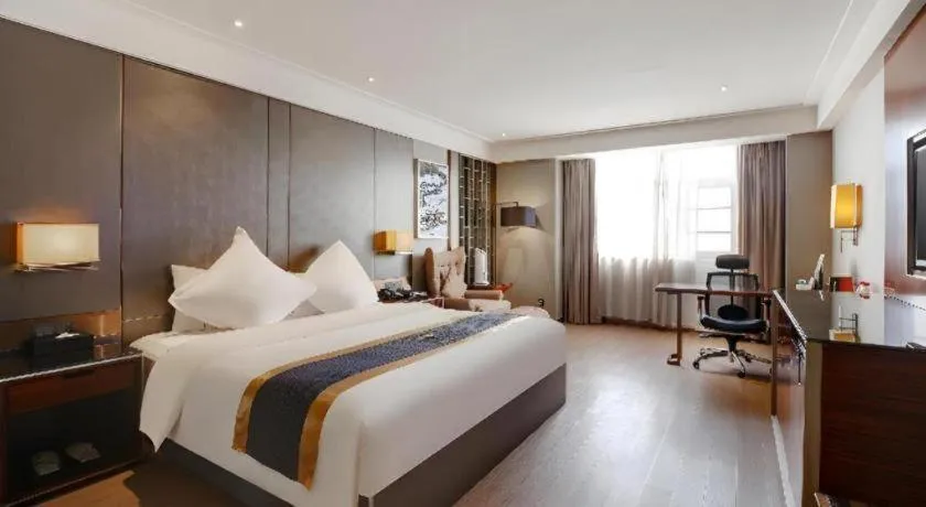 Bed in Echeng Hotel Wuhan Optics Valley Square Yangjiawan Metro Station