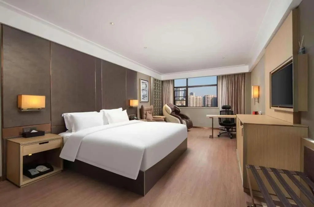 Bed in Echeng Hotel Wuhan Optics Valley Square Yangjiawan Metro Station