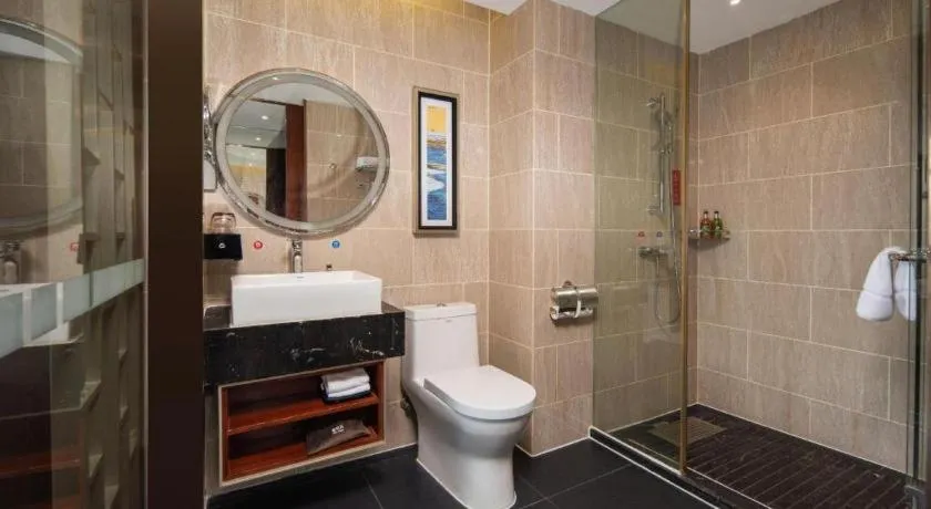 Echeng Hotel Wuhan Optics Valley Square Yangjiawan Metro Station