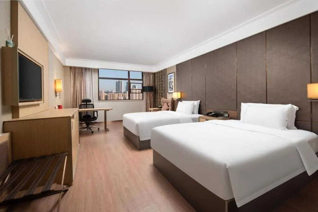 Bed in Echeng Hotel Wuhan Optics Valley Square Yangjiawan Metro Station